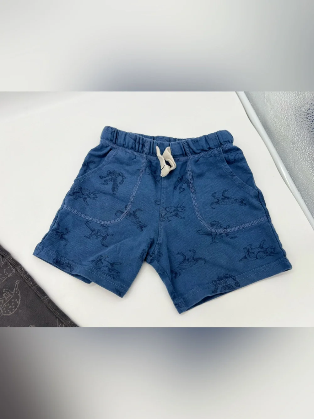 Carter's Toddler Boys Dinosaur Gray Sweatpants And Transformers Blue Shorts 3T